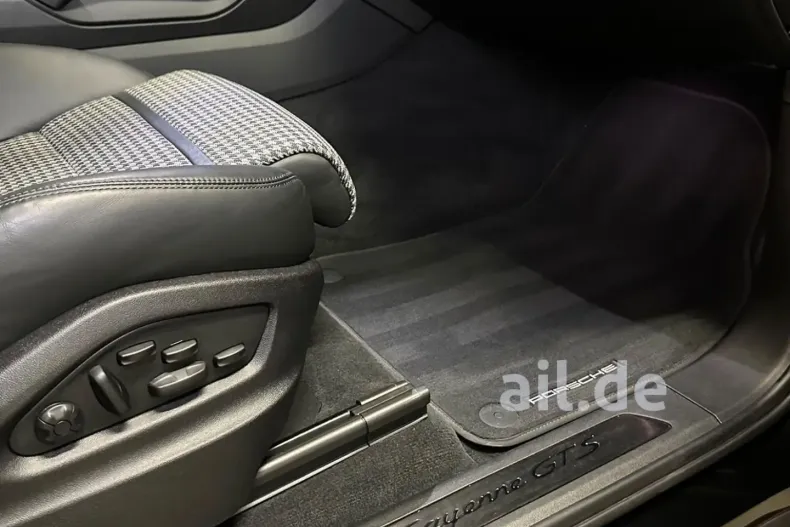 Porsche Cayenne din 2022 cu 37.103 km - oferta POR162060 - foto 23