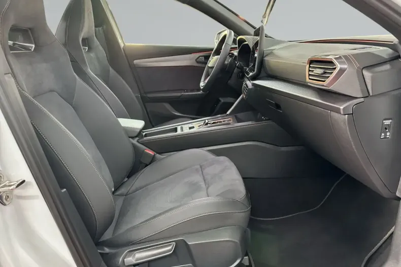 Cupra Formentor din 2025 cu 10.000 km - oferta CUP162061 - foto 10