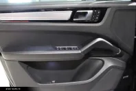 Porsche Cayenne din 2023 cu 74.707 km - oferta POR162067 - foto 10