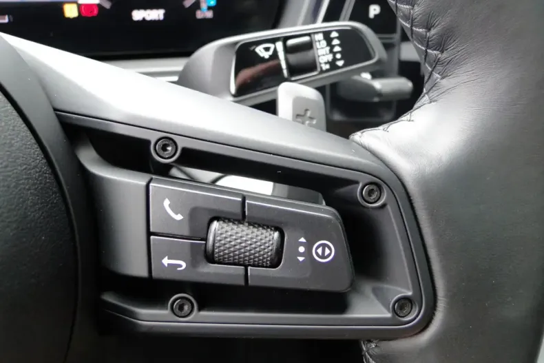 Porsche Cayenne din 2024 cu 15.000 km - oferta POR162073 - foto 17