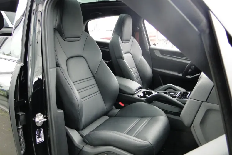 Porsche Cayenne din 2024 cu 15.000 km - oferta POR162073 - foto 24