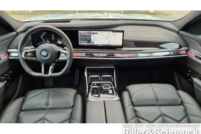 BMW 740 din 2024 cu 14.300 km - oferta BMW162077 - foto 5