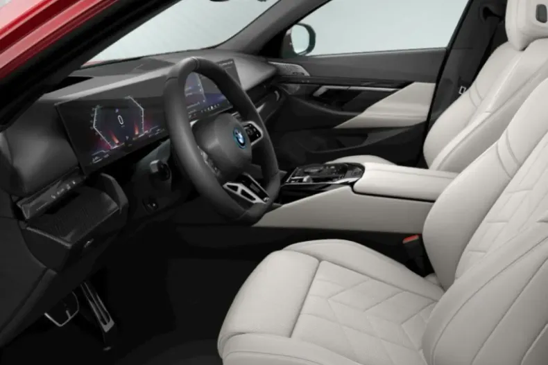 BMW 550 din 2025 cu 30.990 km - oferta BMW162079 - foto 3