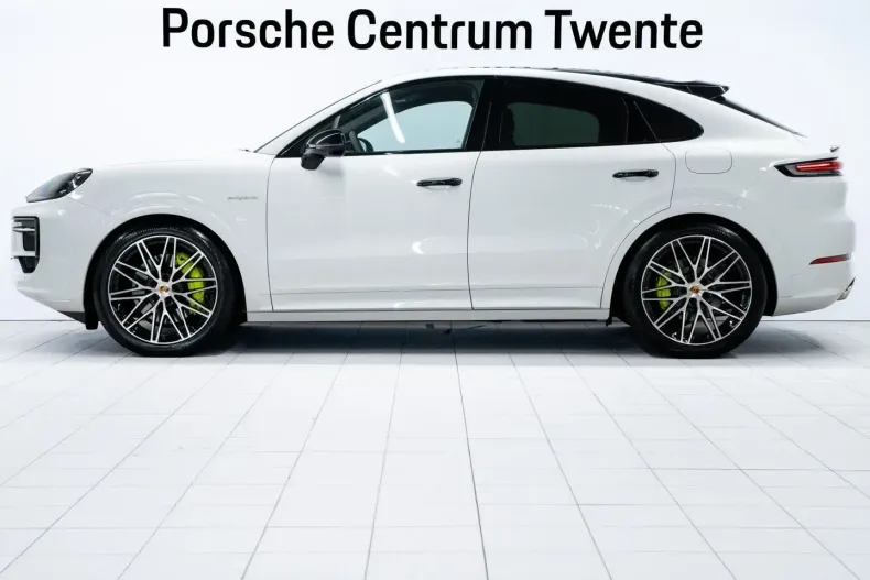 Porsche Cayenne din 2024 cu 16.568 km - oferta POR162085 - foto 5