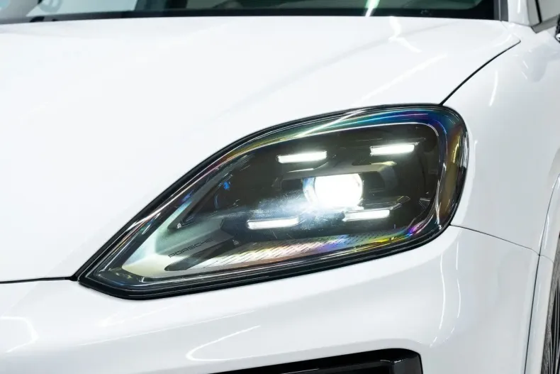 Porsche Cayenne din 2024 cu 16.568 km - oferta POR162085 - foto 11