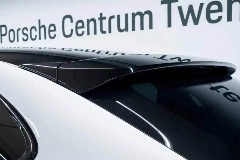 Porsche Cayenne din 2024 cu 16.568 km - oferta POR162085 - foto 17