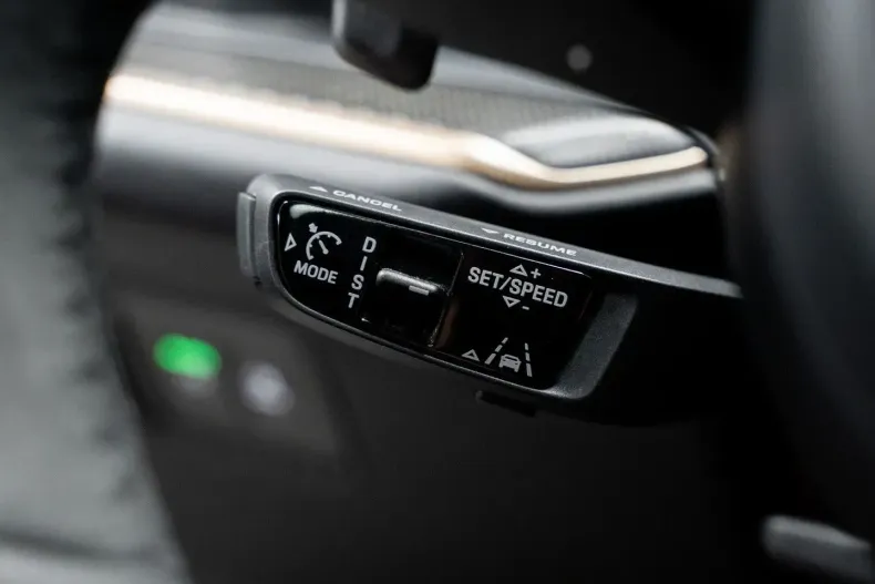 Porsche Cayenne din 2024 cu 16.568 km - oferta POR162085 - foto 36