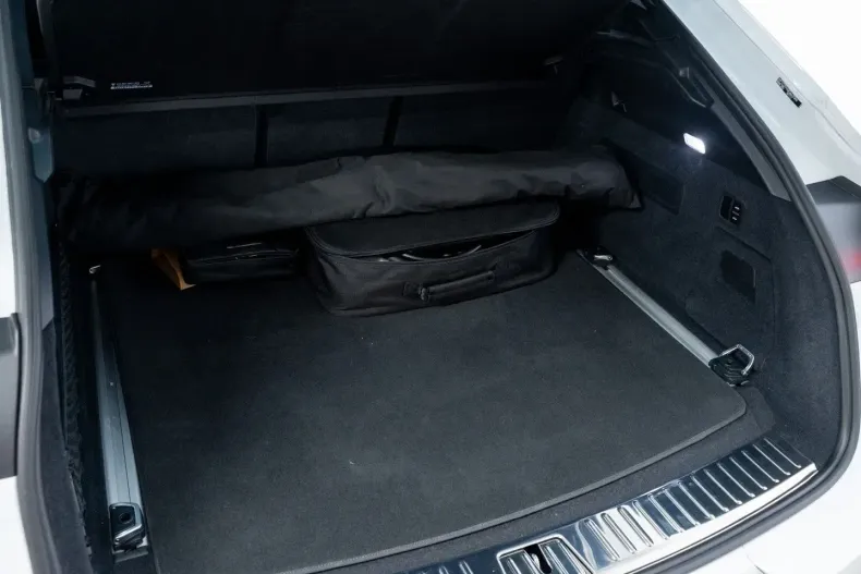 Porsche Cayenne din 2024 cu 16.568 km - oferta POR162085 - foto 47