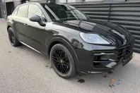 Porsche Cayenne din 2024 cu 25.700 km - oferta POR162086 - foto 4