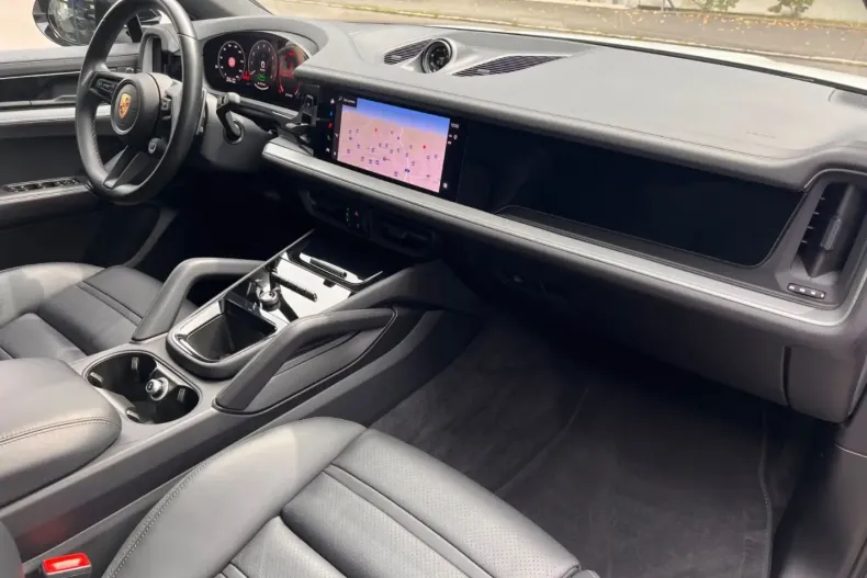 Porsche Cayenne din 2023 cu 47.900 km - oferta POR162088 - foto 8