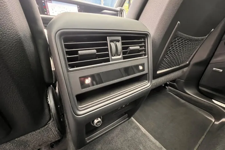 Porsche Cayenne din 2023 cu 47.900 km - oferta POR162088 - foto 21