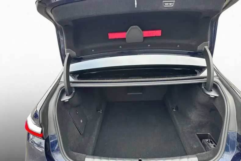 BMW 750 din 2024 cu 29.890 km - oferta BMW162089 - foto 19