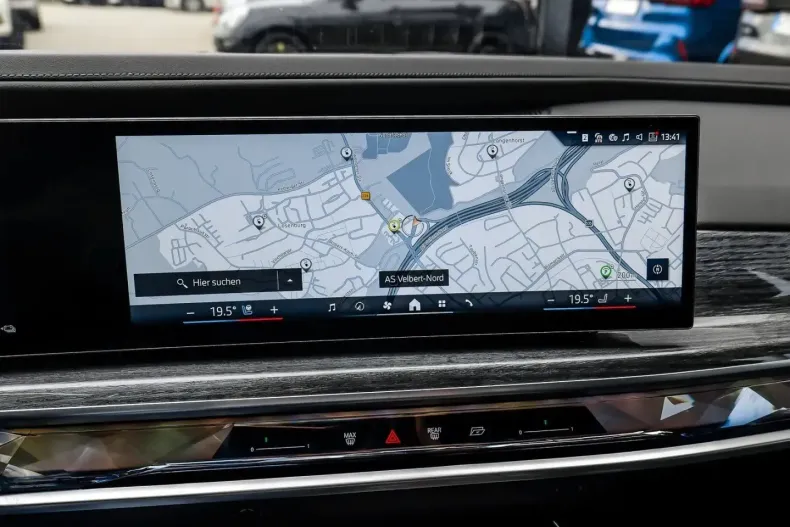 BMW 750 din 2024 cu 49.825 km - oferta BMW162090 - foto 14