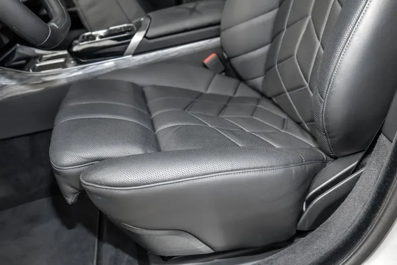 BMW 750 din 2024 cu 49.825 km - oferta BMW162090 - foto 22