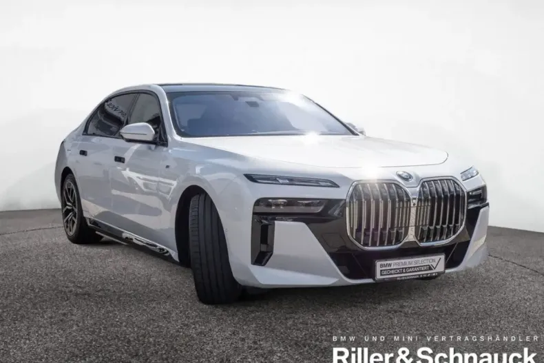 BMW 750 din 2024 cu 16.332 km - oferta BMW162091 - foto 2