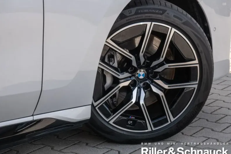 BMW 750 din 2024 cu 16.332 km - oferta BMW162091 - foto 5