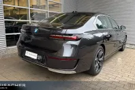 BMW 750 din 2024 cu 4.487 km - oferta BMW162092 - foto 2