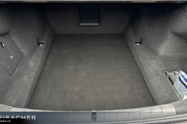 BMW 750 din 2024 cu 4.487 km - oferta BMW162092 - foto 10