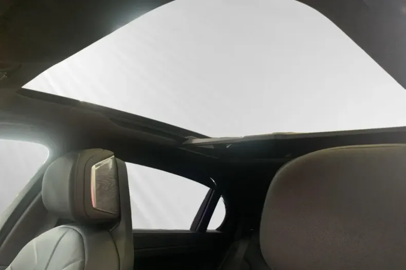 BMW 750 din 2024 cu 37.670 km - oferta BMW162094 - foto 22