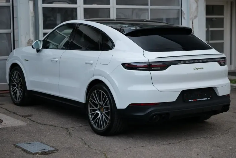 Porsche Cayenne din 2022 cu 63.333 km - oferta POR162095 - foto 5