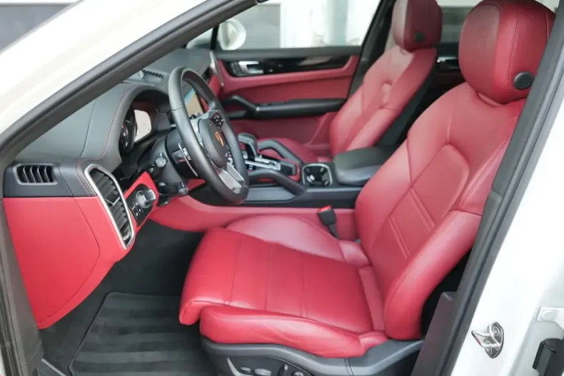 Porsche Cayenne din 2022 cu 63.333 km - oferta POR162095 - foto 12