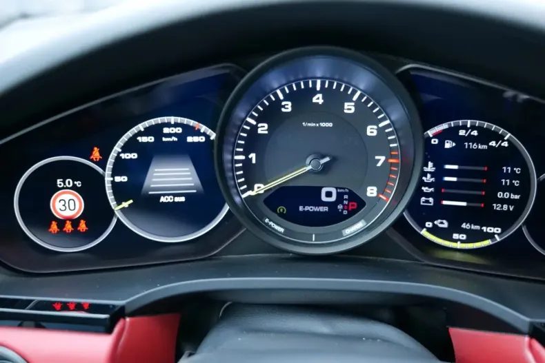 Porsche Cayenne din 2022 cu 63.333 km - oferta POR162095 - foto 33