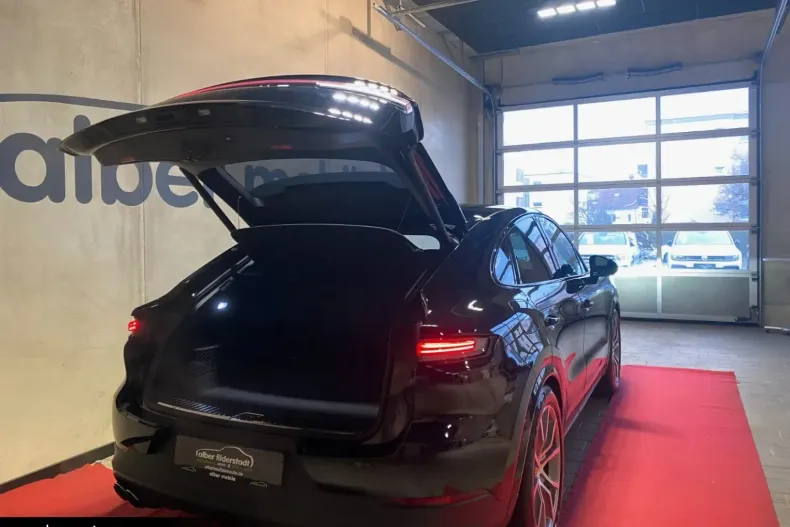 Porsche Cayenne din 2023 cu 64.000 km - oferta POR162096 - foto 13