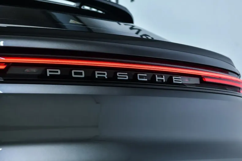 Porsche Cayenne din 2025 cu 29.912 km - oferta POR162097 - foto 13