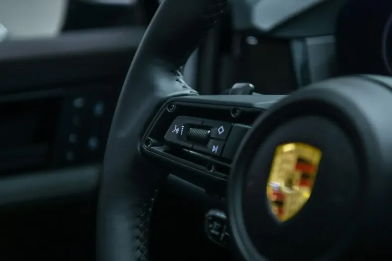 Porsche Cayenne din 2025 cu 29.912 km - oferta POR162097 - foto 25