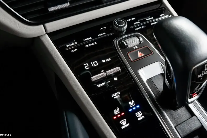 Porsche Cayenne din 2022 cu 98.860 km - oferta POR162099 - foto 37