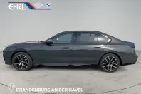 BMW 740 din 2024 cu 18.081 km - oferta BMW162101 - foto 2