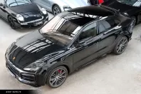 Porsche Cayenne din 2023 cu 69.787 km - oferta POR162104 - foto 1