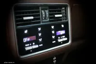 Porsche Cayenne din 2023 cu 69.787 km - oferta POR162104 - foto 22