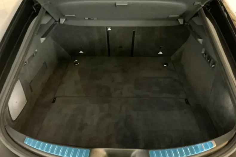 Mercedes-Benz AMG GT din 2023 cu 3.434 km - oferta MER162105 - foto 6