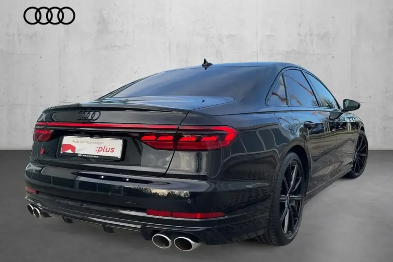 Audi S8 din 2024 cu 33.544 km - oferta AUD162110 - foto 3