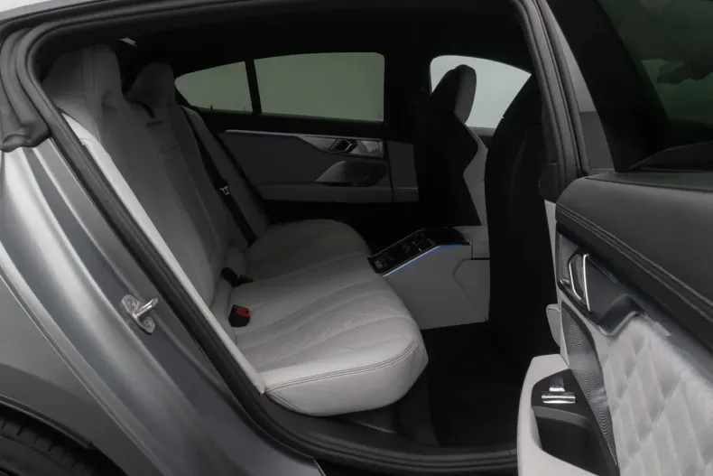 BMW M8 din 2022 cu 92.042 km - oferta BMW162112 - foto 25