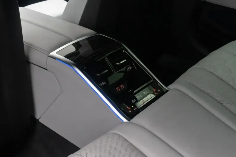 BMW M8 din 2022 cu 92.042 km - oferta BMW162112 - foto 27