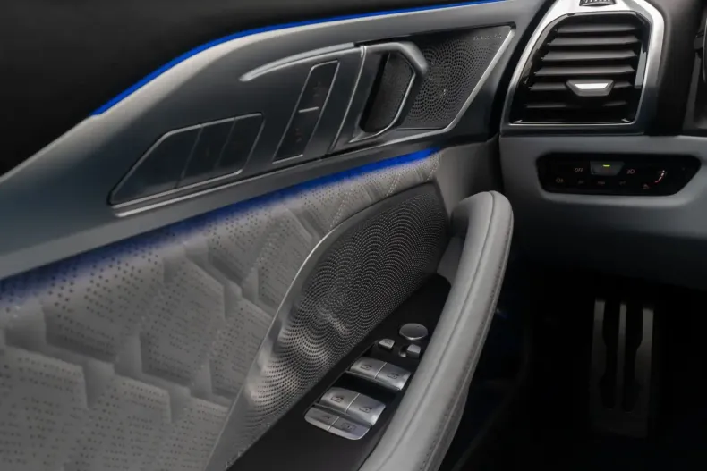 BMW M8 din 2022 cu 92.042 km - oferta BMW162112 - foto 31