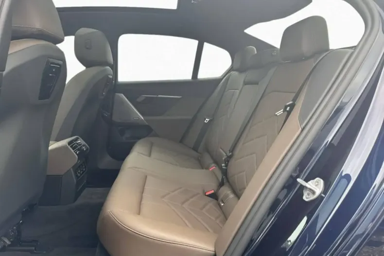 BMW 540 din 2025 cu 8.000 km - oferta BMW162117 - foto 15