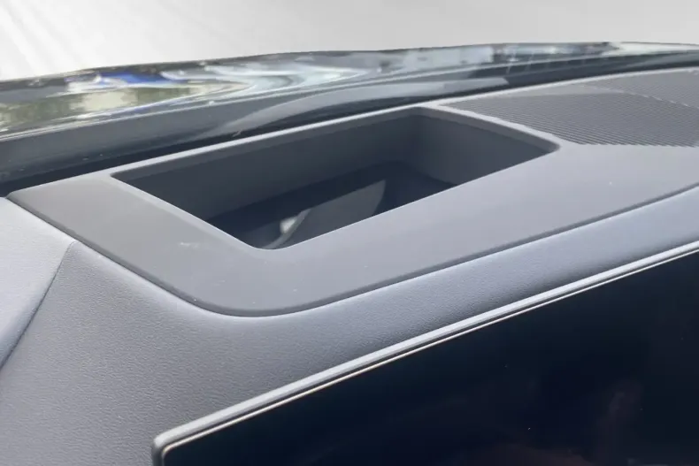 BMW 520 din 2024 cu 23.900 km - oferta BMW162118 - foto 18