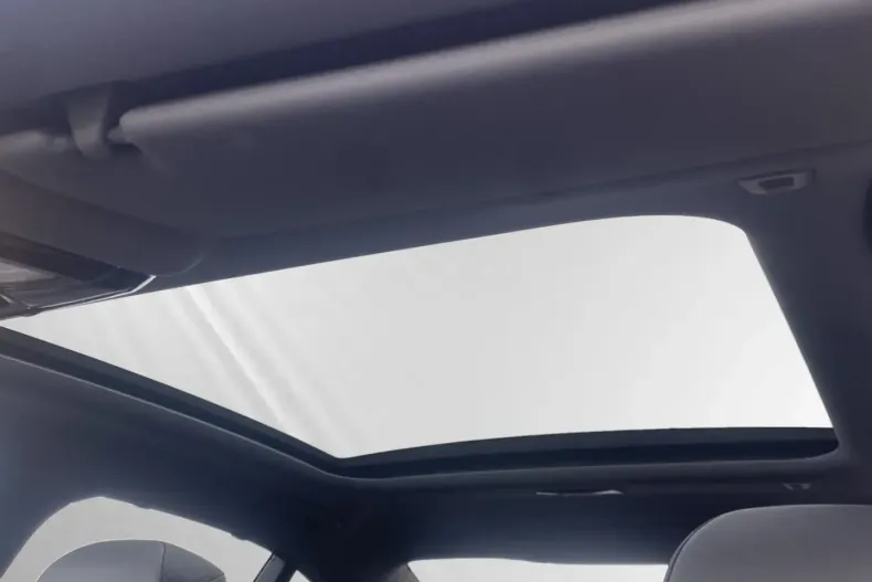 BMW 520 din 2024 cu 23.900 km - oferta BMW162118 - foto 19