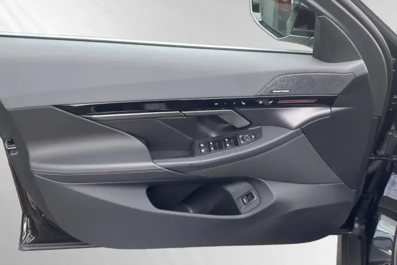 BMW 520 din 2024 cu 23.900 km - oferta BMW162118 - foto 20