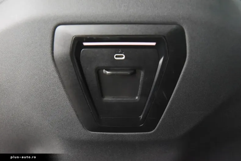 BMW 520 din 2024 cu 45.900 km - oferta BMW162119 - foto 17