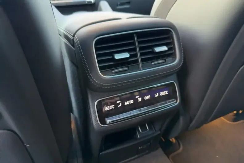 Mercedes-Benz GLE 63 AMG din 2023 cu 35.047 km - oferta MER162121 - foto 17