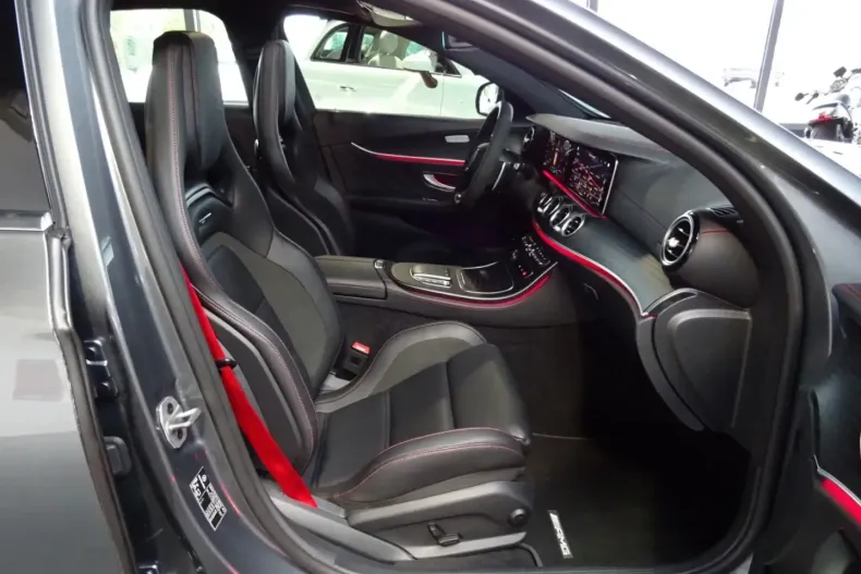 Mercedes-Benz E 53 AMG din 2022 cu 23.022 km - oferta MER162123 - foto 12