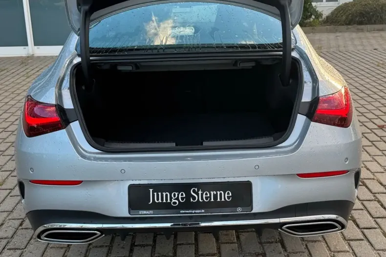 Mercedes-Benz CLA 200 din 2024 cu 10.978 km - oferta MER162124 - foto 18