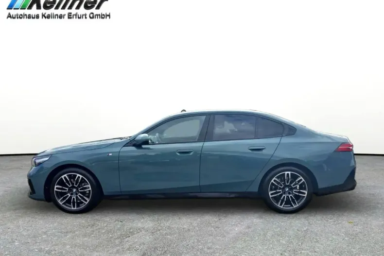 BMW 520 din 2024 cu 26.101 km - oferta BMW162132 - foto 2