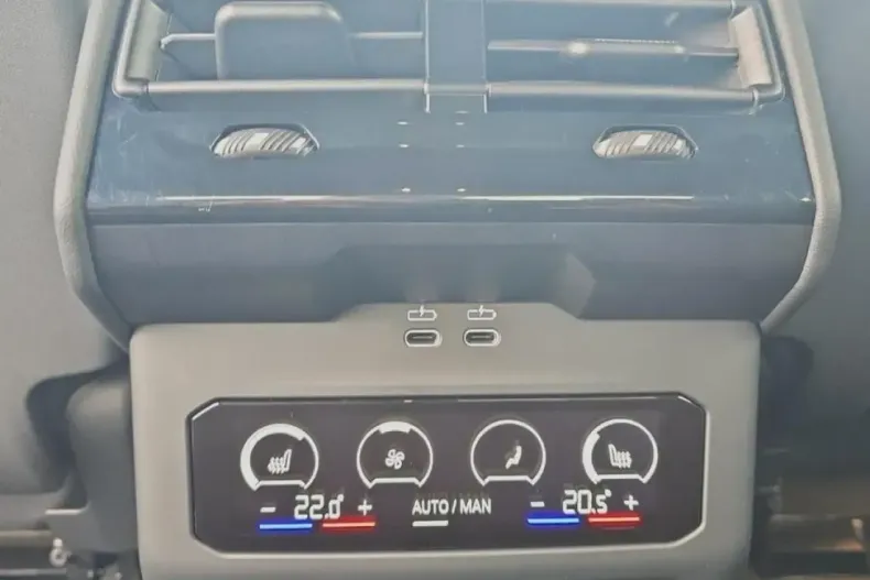 BMW 520 din 2024 cu 26.101 km - oferta BMW162132 - foto 17