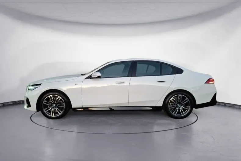 BMW 520 din 2024 cu 34.800 km - oferta BMW162134 - foto 2