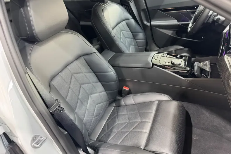 BMW 520 din 2025 cu 20.160 km - oferta BMW162142 - foto 26